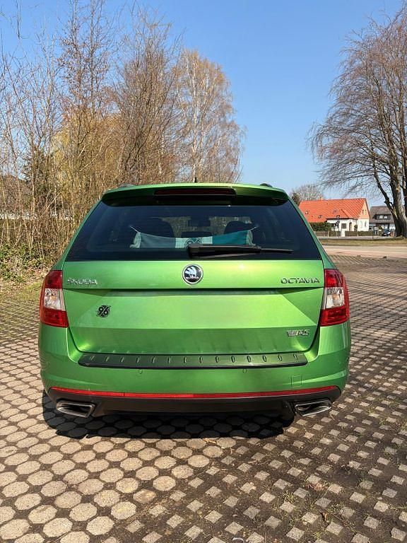 Gebraucht Skoda Octavia RS 220 PS (161 kW) 2018 Grün Kombi