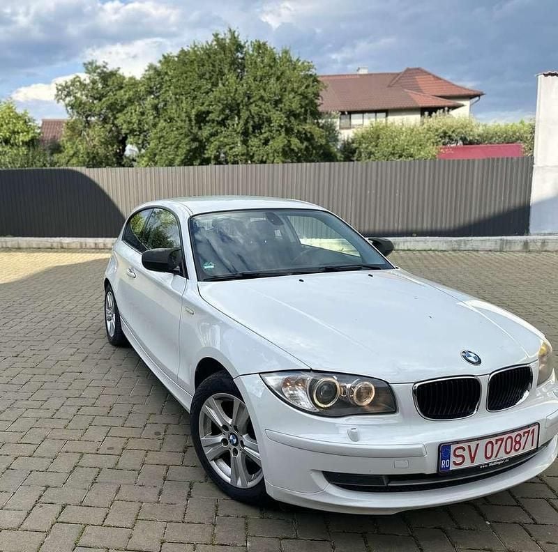 Gebraucht 2012 BMW 116 Lifestyle Kleinwagen | 3.850 € (Fairer Preis) - Bild 1/4