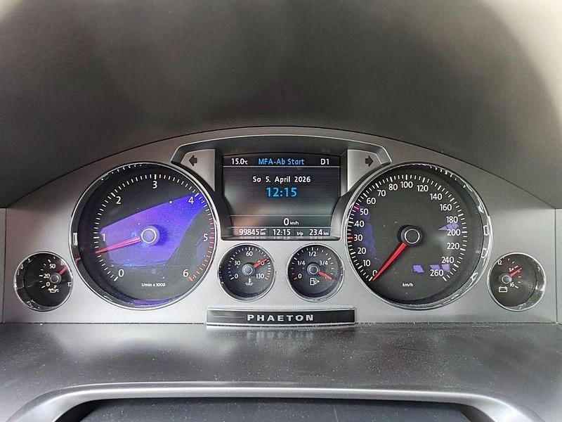 Second-hand VW Phaeton 245 CP (180 kW) 2015 Negru Berlinǎ