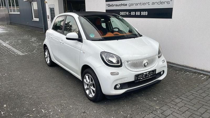 Gebraucht Smart ForFour 90 PS (66 kW) 2015 Weiß Kleinwagen