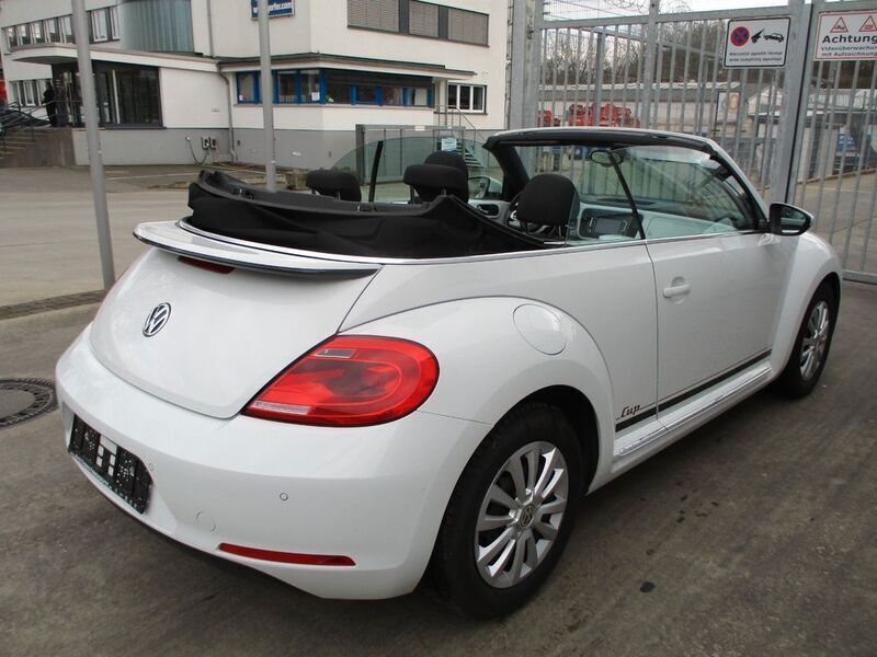 Gebraucht VW Beetle Cabriolet Cup 105 PS (77 kW) 2014 Weiß Cabrio
