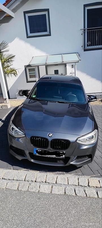 Gebraucht BMW 120 M Performance 184 PS (135 kW) 2012 Grau Kleinwagen