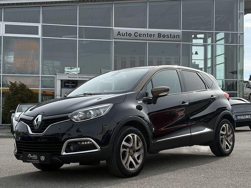 Gebraucht Renault Captur Elysee 118 PS (86 kW) 2017 Schwarz SUV