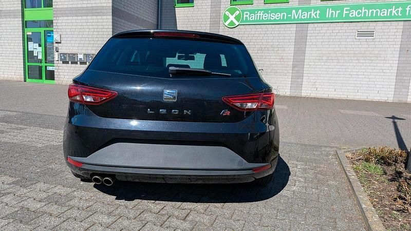 Gebraucht Seat Leon FR 184 PS (135 kW) 2013 Schwarz Limousine