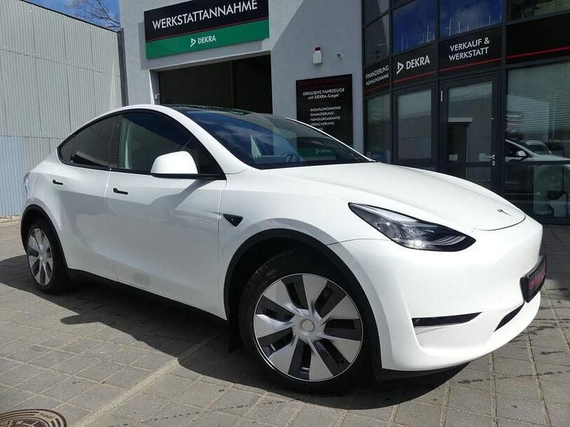 Gebraucht Tesla Model Y 378 kW (514 PS) 2024 Weiss (metallic) SUV