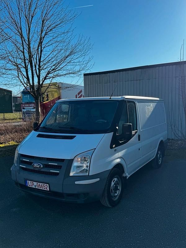 Gebraucht Ford Transit 85 PS (62 kW) 2010 Weiß Van / Kleinbus