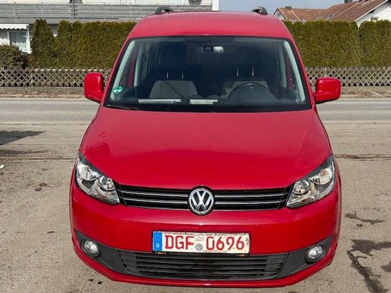 Gebraucht VW Caddy Comfortline 102 PS (75 kW) 2014 Salsa red Van / Kleinbus