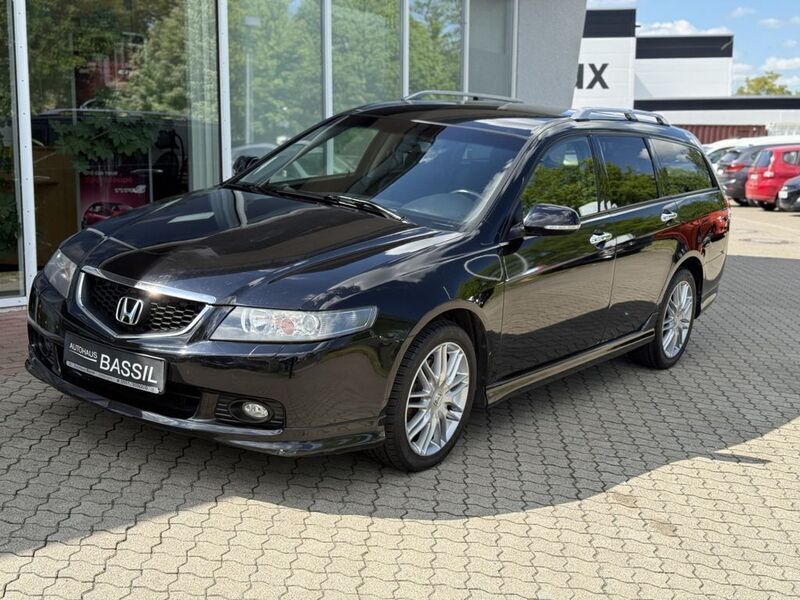 Schwarz Gebraucht 2004 Honda Accord Type S Kombi | 5.990 € (Fairer Preis) - Bild 1/4