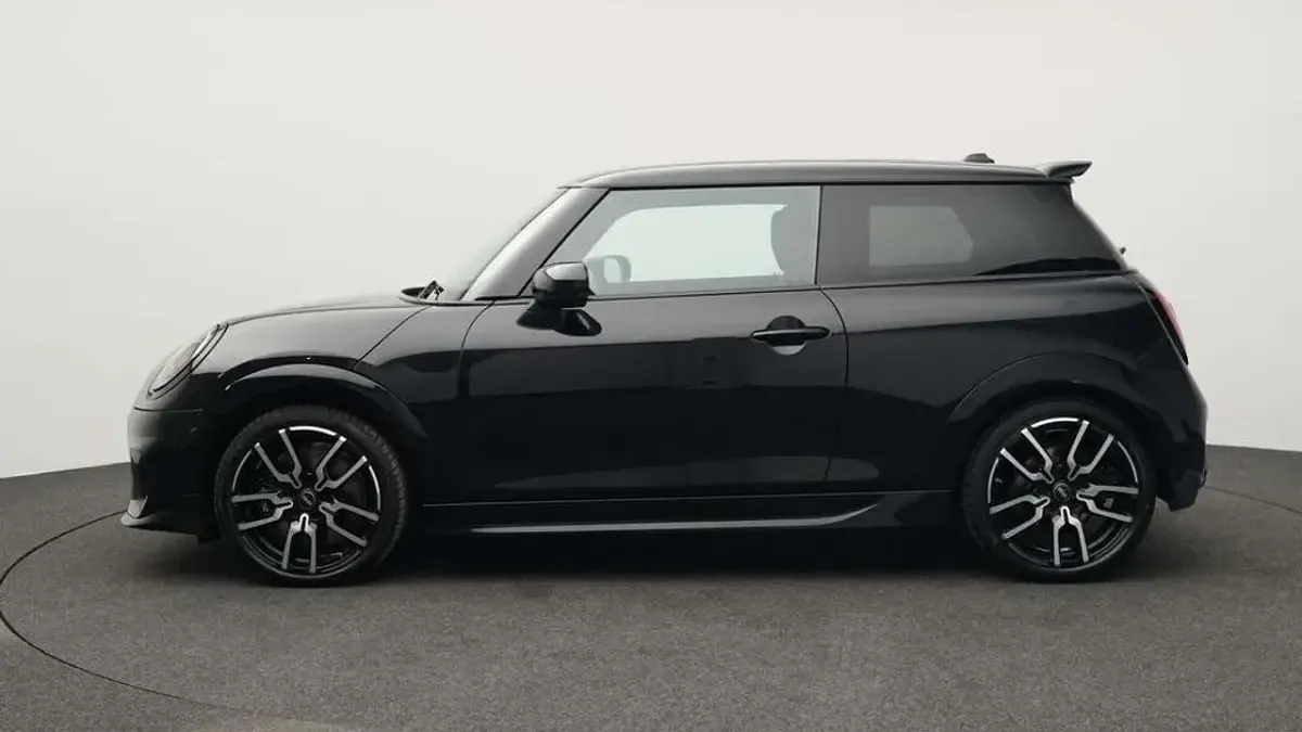 Gebraucht Mini John Cooper Works 204 PS (150 kW) 2025 Schwarz Kleinwagen