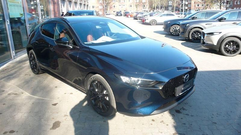 Neu Mazda 3 Nagisa 140 PS (102 kW) 2026 Deep crystal blue Limousine