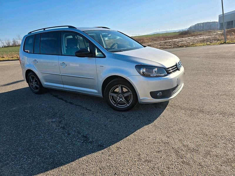 Gebraucht VW Touran 140 PS (102 kW) 2012 Silber Van / Kleinbus