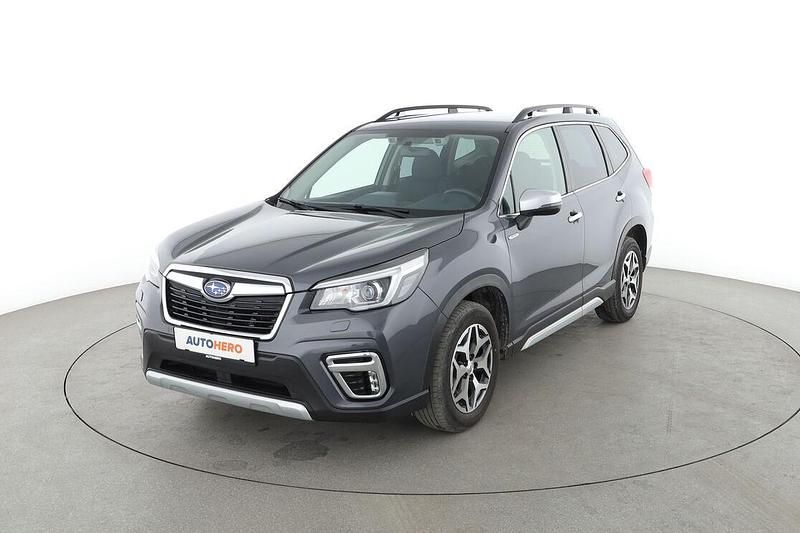 Grau Gebraucht 2020 Subaru Forester Comfort SUV | 21.890 € (Superpreis) - Bild 1/3