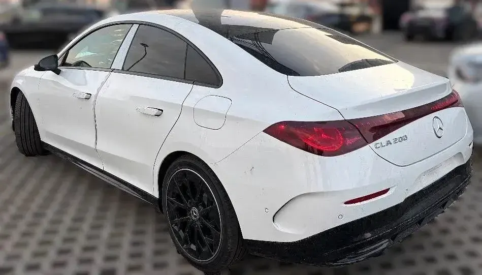 Neu Mercedes CLA200 163 PS (119 kW) 2026 Weiß Limousine