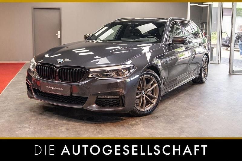 Grau Gebraucht 2019 BMW 520 M Sport Limousine | 27.990 € (Fairer Preis) - Bild 1/2