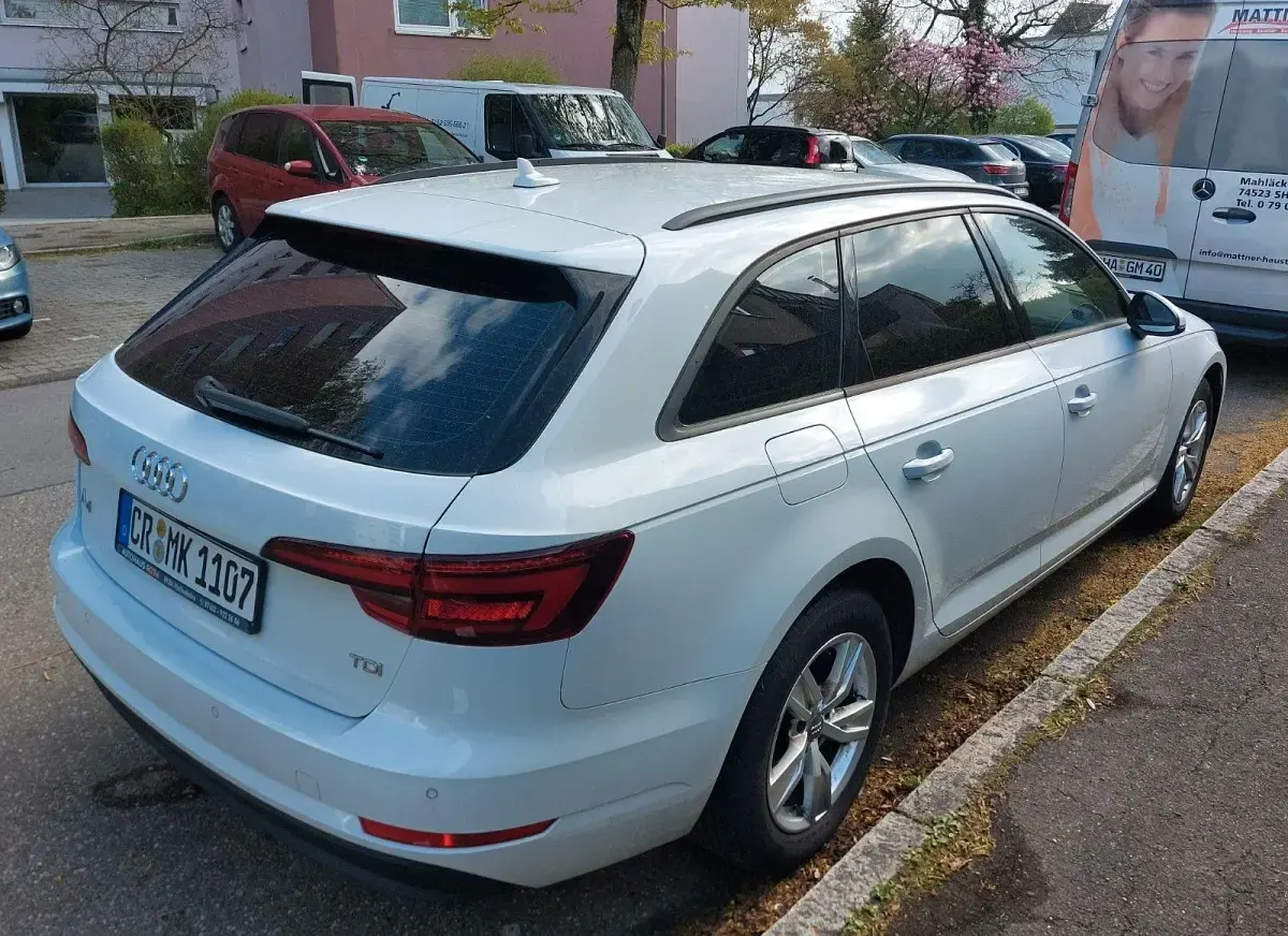 Gebraucht Audi A4 150 PS (110 kW) 2017 Weiß Kombi