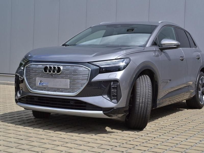 Gebraucht Audi Q4 e-tron Advanced 125 kW (170 PS) 2021 Grau (taifungrau metallic) SUV
