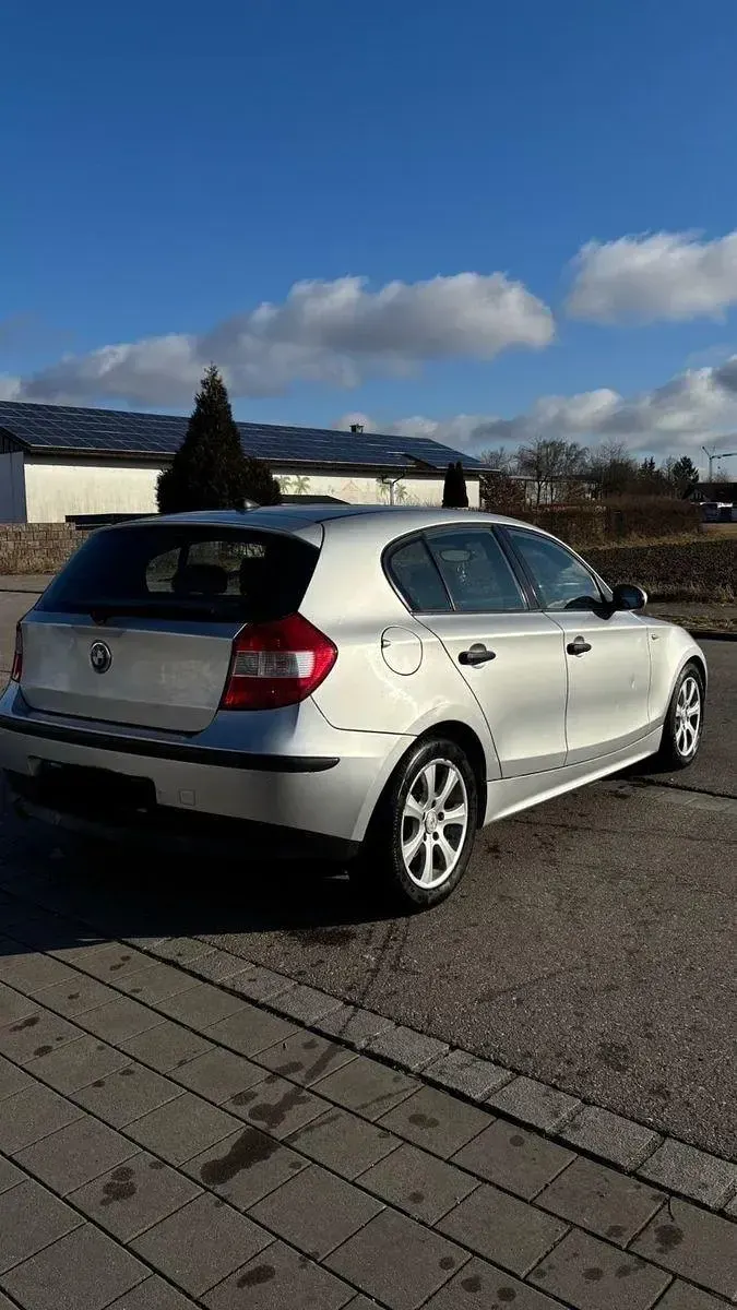 Używany BMW 116 116 KM (85 kW) 2005 Szary Hatchback