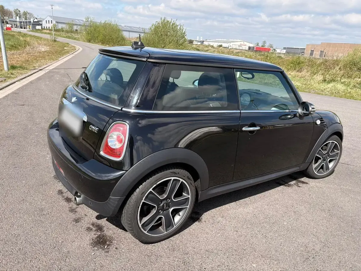 Occasion Mini ONE 98 PK (72 kW) 2012 Zwart Hatchback