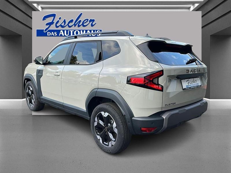 Neu Dacia Duster 131 PS (96 kW) 2025 Sandsteinbeige SUV