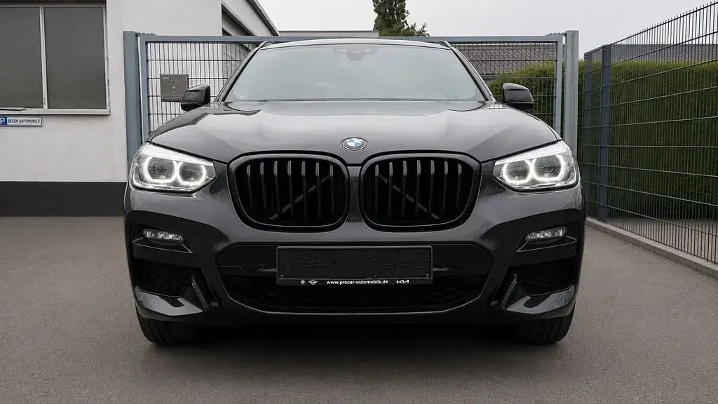 Gebraucht BMW X4 M Sport 252 PS (185 kW) 2021 Schwarz SUV
