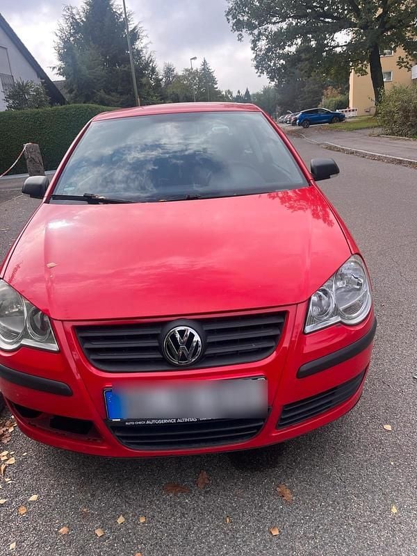 Rot Gebraucht 2008 VW Polo Limousine | 900 € (Superpreis) - Bild 1/4