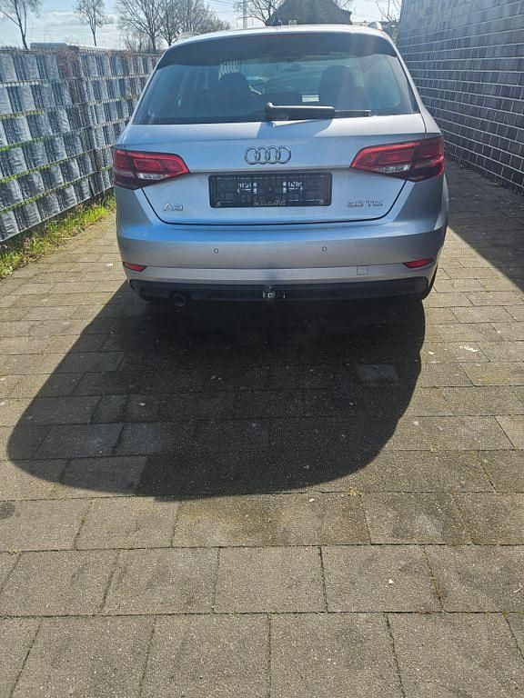 Gebraucht Audi A3 Design 116 PS (85 kW) 2019 Limousine