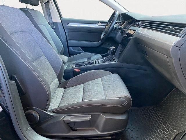 Gebraucht VW Passat Business 150 PS (110 kW) 2022 Schwarz Kombi
