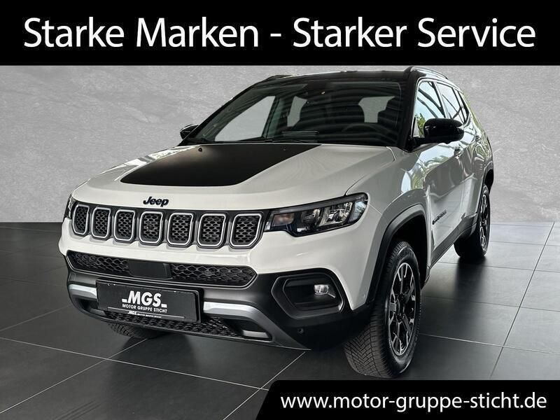 Alpine white Neu 2024 Jeep Compass SUV | 34.450 € (Superpreis) - Bild 1/4