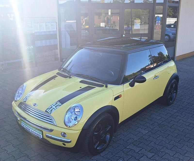 Second-hand Mini Cooper 116 CP (85 kW) 2003 Galben Hatchback