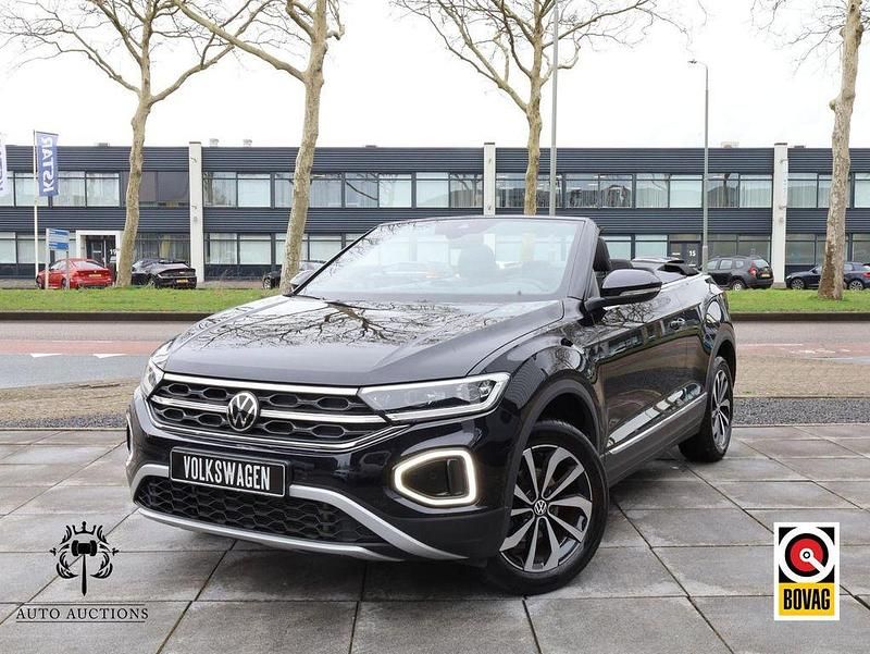 Gebraucht VW T-Roc Cabriolet 150 PS (110 kW) 2024 Schwarz Cabrio