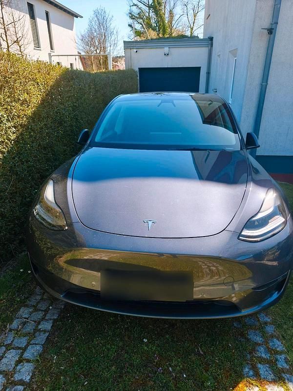 Gebraucht Tesla Model Y 392 kW (533 PS) 2022 Grau SUV