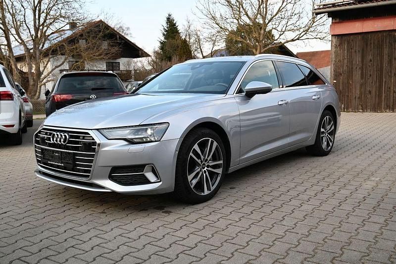 Gebraucht Audi A6 Sport 204 PS (150 kW) 2022 Florettsilber Kombi