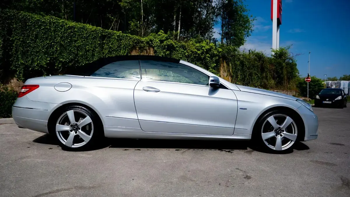 Gebraucht Mercedes E350 265 PS (194 kW) 2010 Silber Cabrio