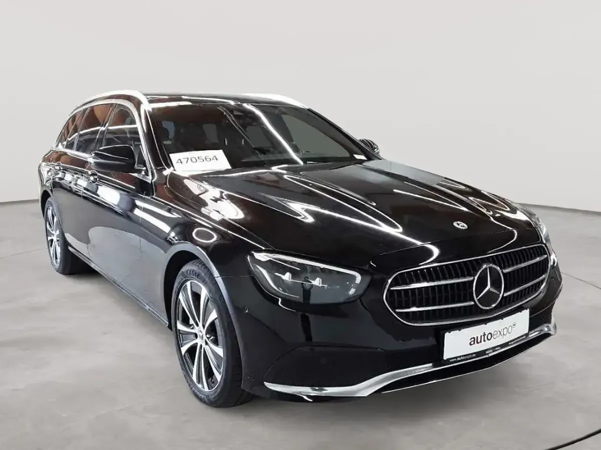 Gebraucht Mercedes E300 194 PS (142 kW) 2022 Kombi