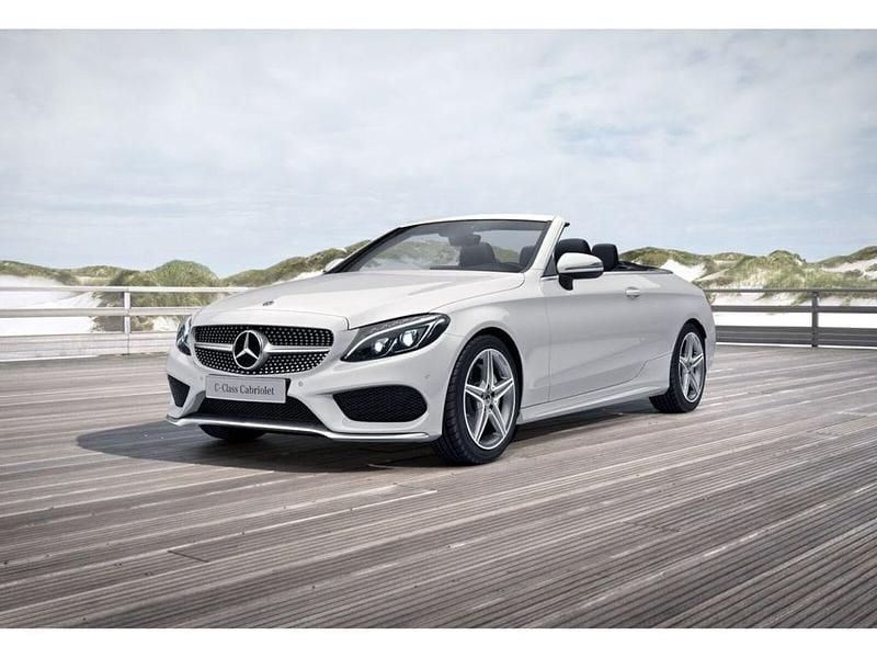 Weiß , polarweiß Gebraucht 2017 Mercedes C200 AMG Cabrio | 32.390 € (Teuer) - Bild 1/4
