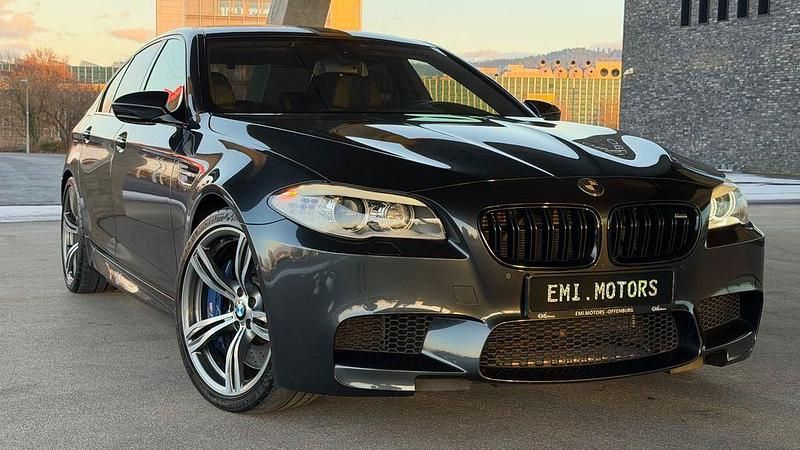 Gebraucht BMW M5 Performance 560 PS (411 kW) 2012 Grau Limousine