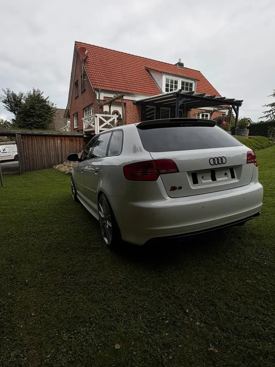Gebraucht Audi S3 Sportback 265 PS (194 kW) 2009 Weiß Kleinwagen