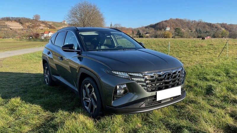 Silber Gebraucht 2021 Hyundai Tucson Prime SUV | 27.800 € (Fairer Preis) - Bild 1/4