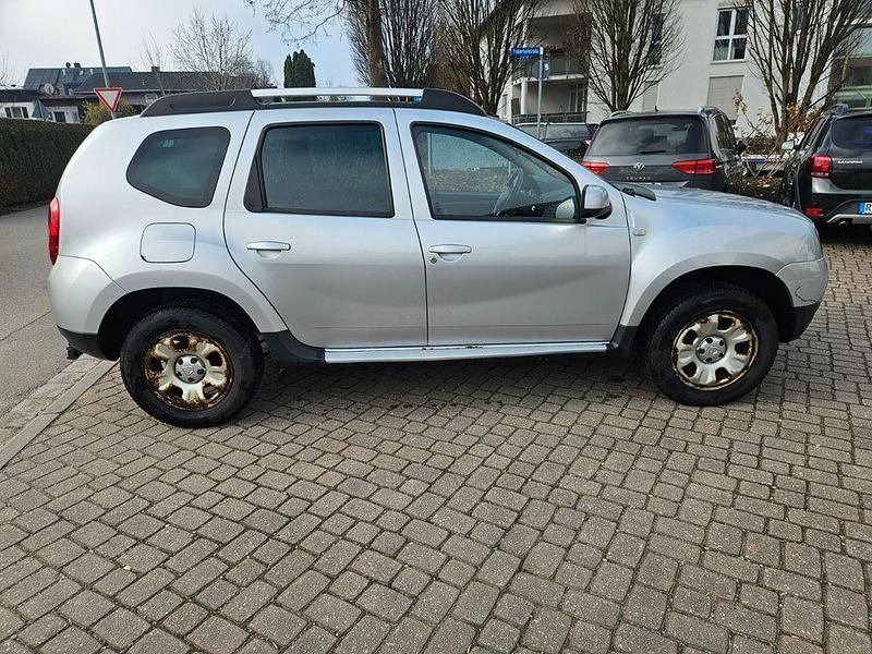 Gebraucht Dacia Duster Prestige 110 PS (80 kW) 2011 Silber SUV