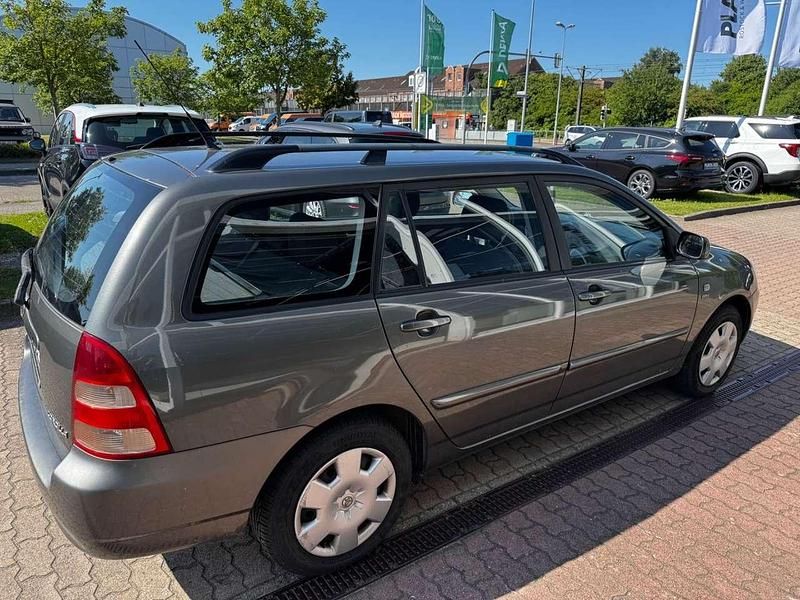 Gebraucht Toyota Corolla Sol 110 PS (80 kW) 2002 Grau Kombi