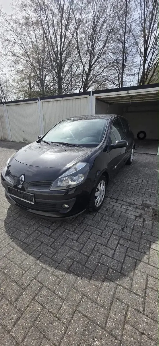 Gebraucht Renault Clio III 88 PS (64 kW) 2006 Schwarz Kleinwagen