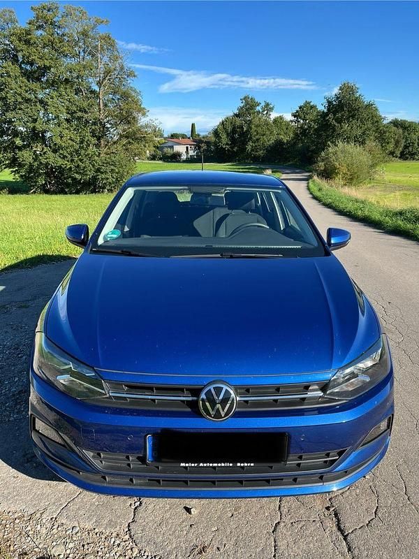 Blau Gebraucht 2021 VW Polo Comfortline Kleinwagen | 13.499 € (Fairer Preis) - Bild 1/4