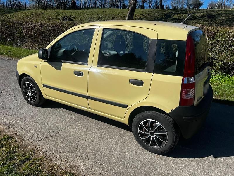 Gebraucht Fiat Panda 54 PS (39 kW) 2009 Gelb Kleinwagen