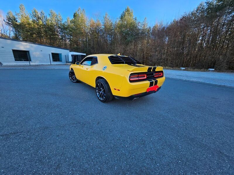 Gebraucht Dodge Challenger 307 PS (225 kW) 2017 Gelb Coupé