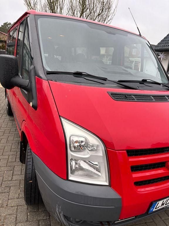 Rot Gebraucht 2011 Ford Transit Tourneo Van / Kleinbus | 5.999 € (Guter Preis) - Bild 1/4