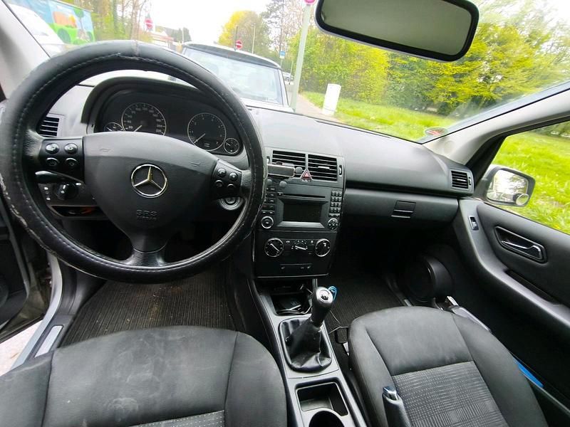 Gebraucht Mercedes A160 95 PS (69 kW) 2009 Grau Kleinwagen