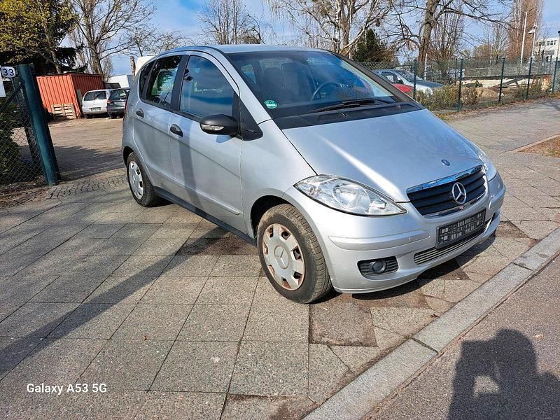 Gebraucht Mercedes A150 75 PS (55 kW) 2006 Silber Kleinwagen