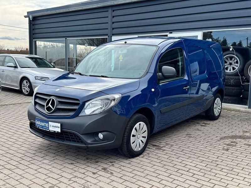 Gebraucht Mercedes Citan 111 110 PS (80 kW) 2016 Blau Van / Kleinbus