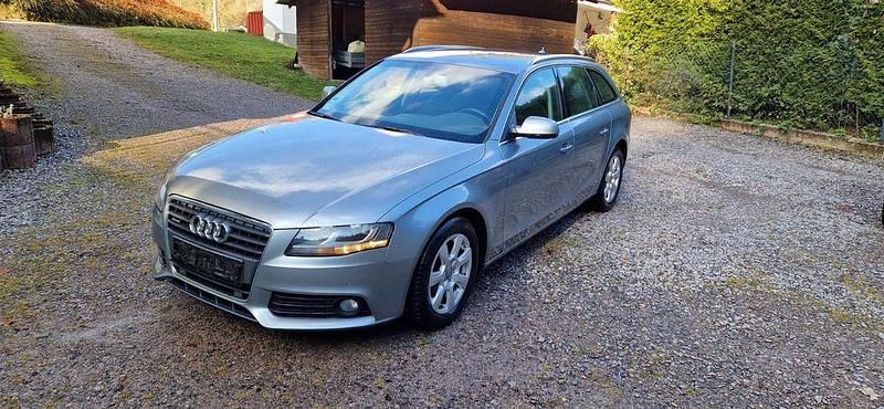 Silber Gebraucht 2010 Audi A4 Allroad Ambiente Kombi | 4.850 € - Bild 1/4
