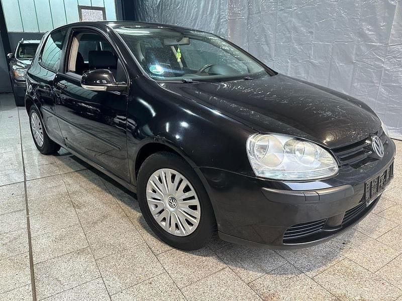 Gebraucht VW Golf IV Trendline 102 PS (75 kW) 2005 Schwarz Limousine